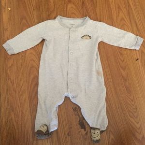 Baby sleeper (has a stain)